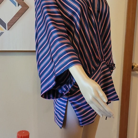 Kimono style top - Picture 3 of 5